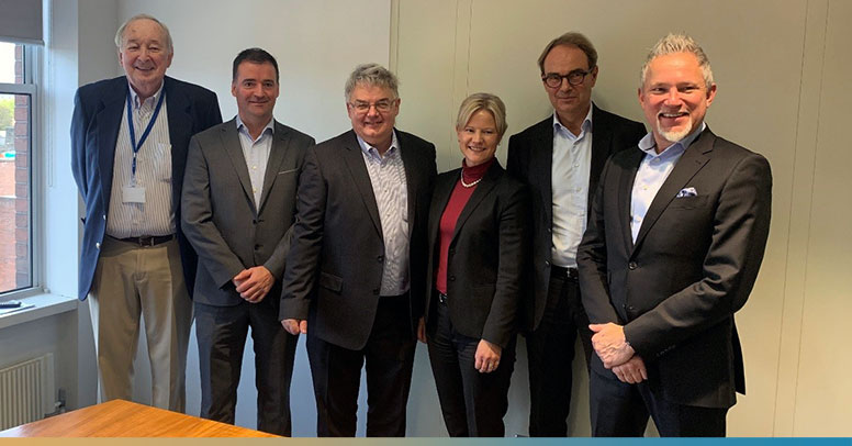 Tom Huges (Chairman), Philip Duffy (CFO) & Henry Brankin (MD) from Virtual Access, accompanied by Jenny Sjödahl (CEO Westermo), Per Samuelsson (CEO Beijer Group) and Joakim Laurén (CFO Beijer Group). Jenny Sjödahl, Per Samuelsson and Joakim Laurén from Westermo and Beijer Group.